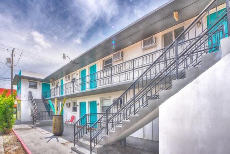 Апартаменти Krymwood Flats Wynwood Маямі Екстер'єр фото